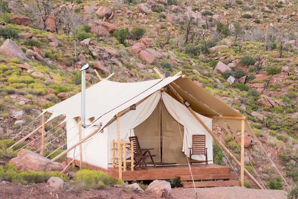 Under Canvas Zion Virgin Quarto foto