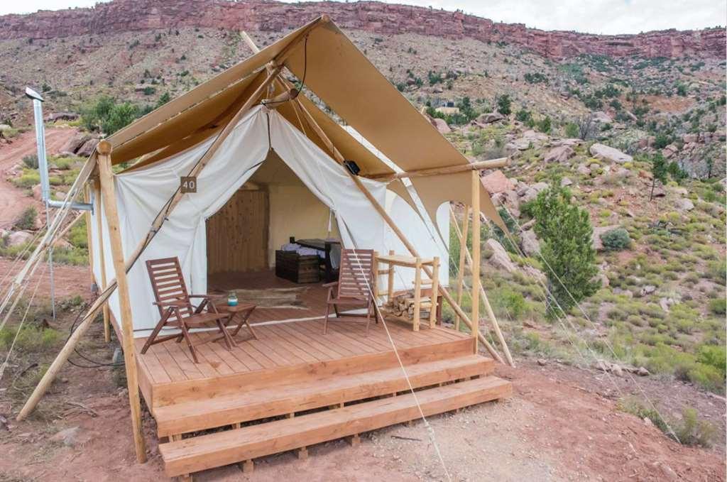 Under Canvas Zion Virgin Quarto foto